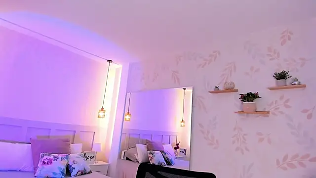 MartinaGuzmann online show from 14, 2, 2026