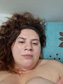 Snapshot of MartinaGuzmann chatting on 19, 11, 2025 MartinaGuzmann online show from 19, 11, 2025