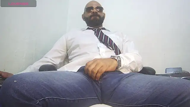 bruce bigg online show from 3, 5, 2026
