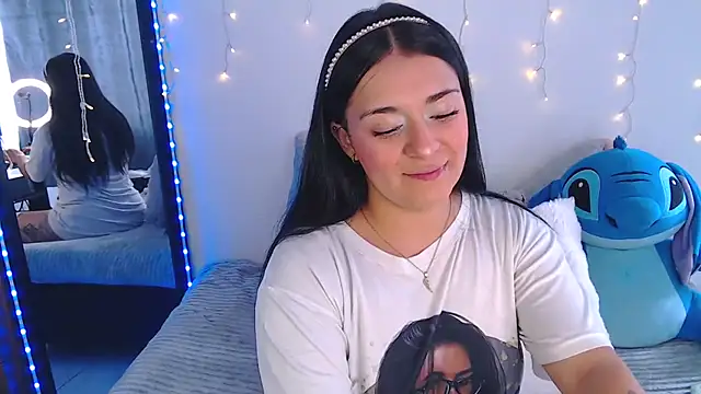 Samanta james19 online show from 17, 4, 2026