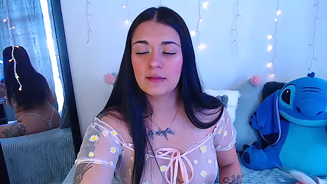 Samanta james19 online show from 9, 1, 2026