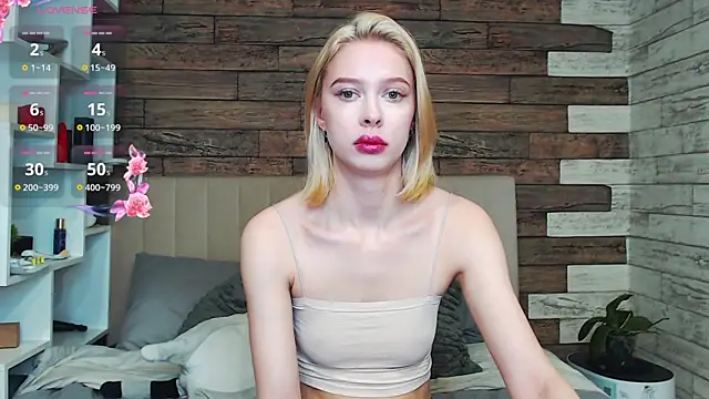 White Lioness online show from 15, 4, 2026