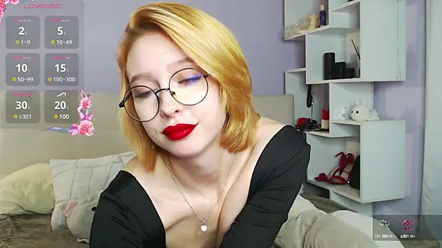 Snapshot of White_Lioness chatting on 21, 3, 2025 White Lioness online show from 21, 3, 2025