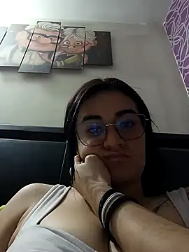 Snapshot of Hanna_Kinsley chatting on 29, 1, 2025 Hanna Kinsley online show from 29, 1, 2025