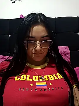 Snapshot of Hanna_Kinsley chatting on 21, 3, 2025 Hanna Kinsley online show from 21, 3, 2025