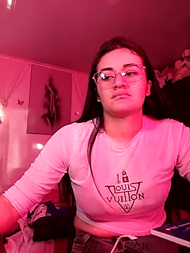 Snapshot of Hanna_Kinsley chatting on 2, 10, 2025 Hanna Kinsley online show from 2, 10, 2025