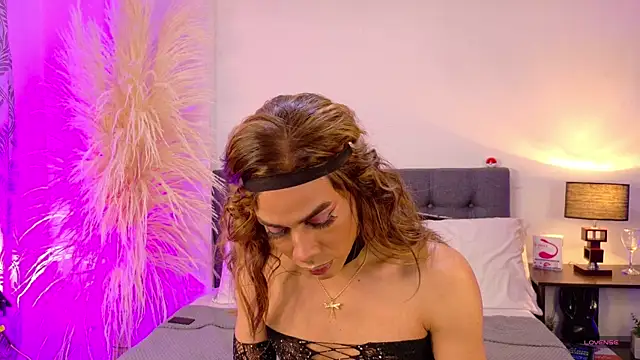 Rouse Hilton online show from 16, 11, 2025