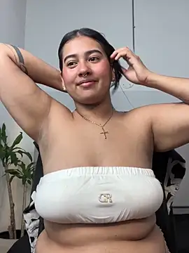 AliceMayer1 online show from 18, 3, 2025