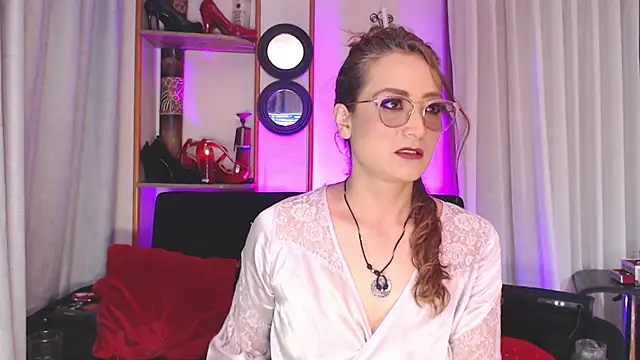 AdeleMourfg online show from 27, 2, 2025