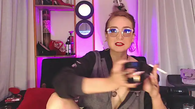 AdeleMourfg online show from 4, 3, 2025