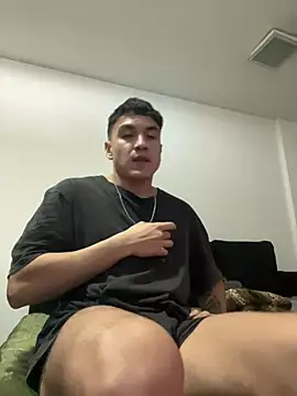 Snapshot of LCarreraa chatting on 4, 6, 2026 LCarreraa online show from 4, 6, 2026