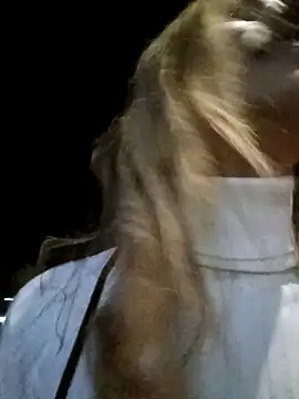 Snapshot of Karolgood3 chatting on 25, 12, 2024 Karolgood3 online show from 25, 12, 2024