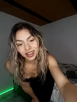 Snapshot of Karolgood3 chatting on 25, 1, 2025 Karolgood3 online show from 25, 1, 2025
