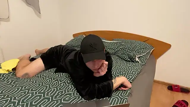 Antik online show from 12, 2, 2025