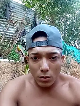 tayson  online show from 22, 11, 2025