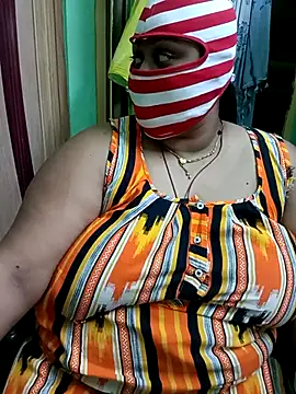Snapshot of monaa chatting on 2, 4, 2026 monaa online show from 2, 4, 2026
