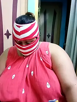 Snapshot of monaa chatting on 18, 4, 2026 monaa online show from 18, 4, 2026