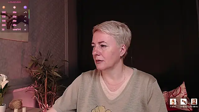 Snapshot of Nika_Smit chatting on 11, 7, 2026 Nika Smit online show from 11, 7, 2026