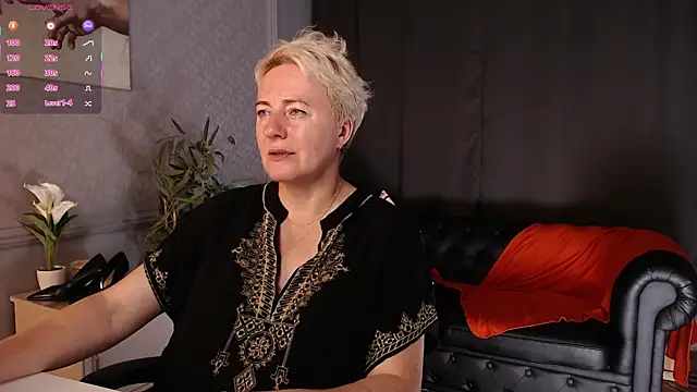 Snapshot of Nika_Smit chatting on 2, 8, 2026 Nika Smit online show from 2, 8, 2026