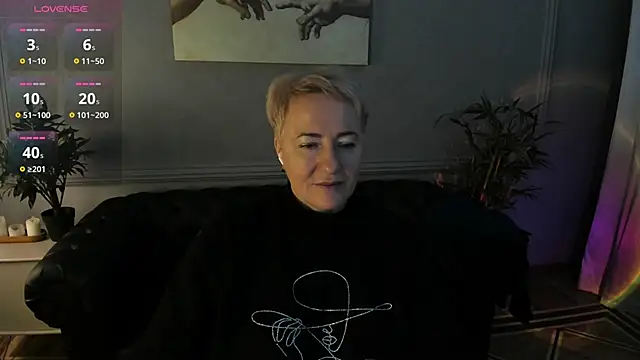 Nika Smit online show from 15, 11, 2025