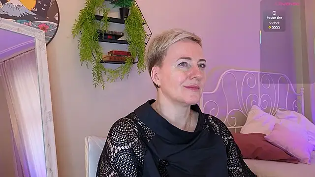 Nika Smit online show from 13, 3, 2026