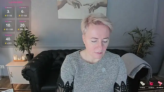 Nika Smit online show from 16, 11, 2025