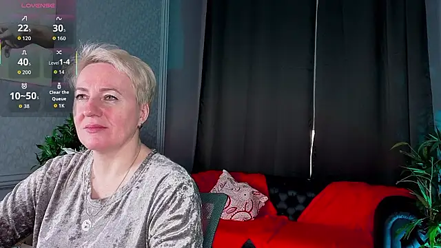 Nika Smit online show from 13, 2, 2026