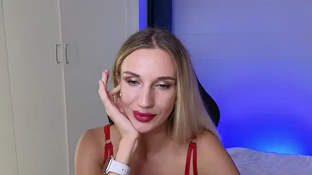 Megan Kira online show from 27, 6, 2026