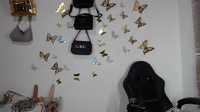 bigcrisblack online show from 24, 10, 2025