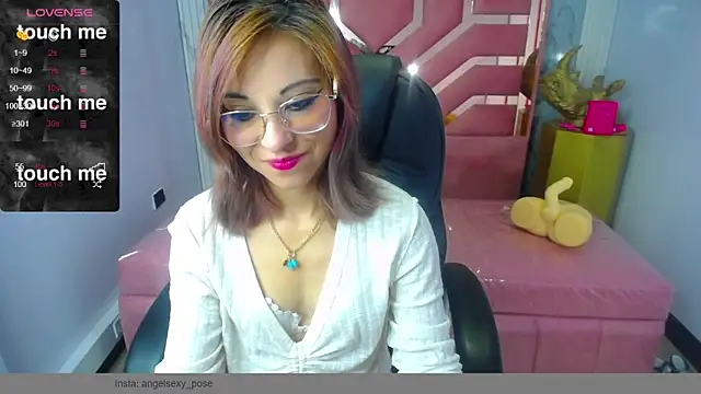 Snapshot of abril_ch_ chatting on 26, 5, 2026 abril ch online show from 26, 5, 2026