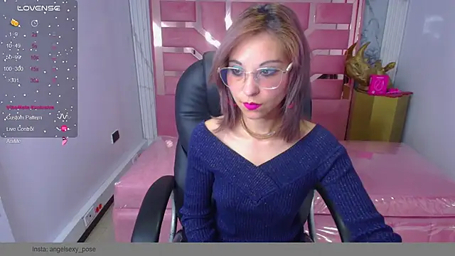 Snapshot of abril_ch_ chatting on 4, 5, 2026 abril ch online show from 4, 5, 2026