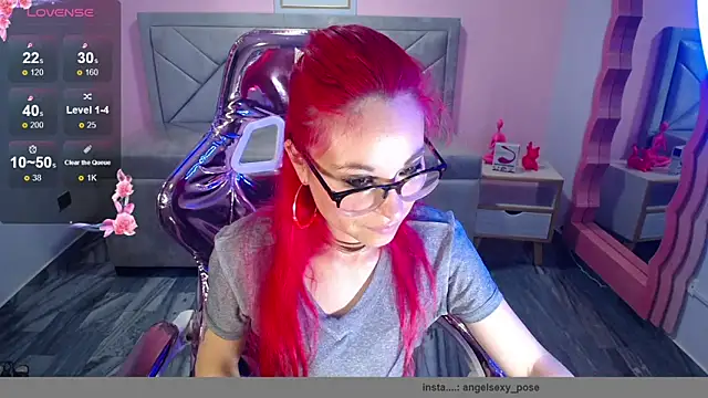 abril ch  online show from 3, 12, 2025