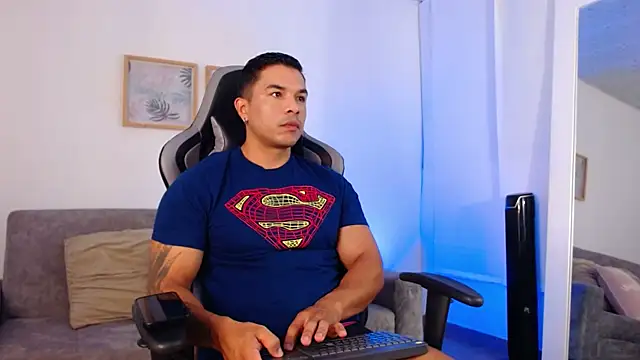 estebandelouis online show from 15, 4, 2026