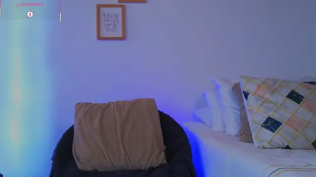 Snapshot of estebandelouis chatting on 17, 2, 2026 estebandelouis online show from 17, 2, 2026