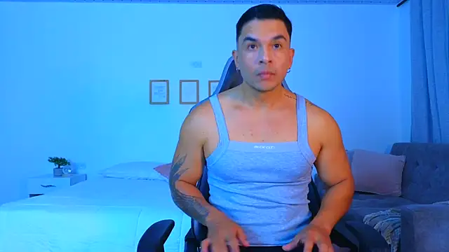 estebandelouis online show from 3, 8, 2026