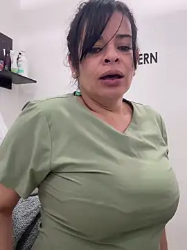 Snapshot of NATHALIA-28_ chatting on 17, 6, 2026 NATHALIA-28 online show from 17, 6, 2026
