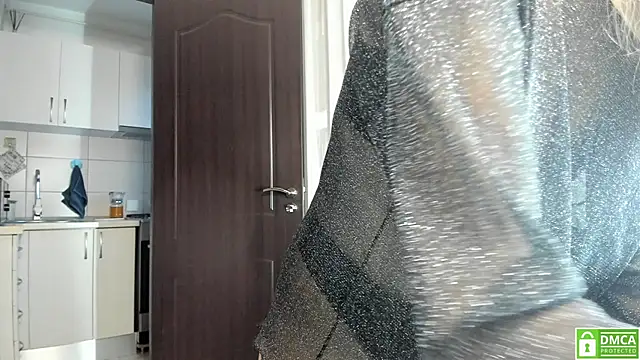 Anahi1993 online show from 7, 11, 2025