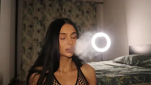 IvyKaelani online show from 20, 12, 2025