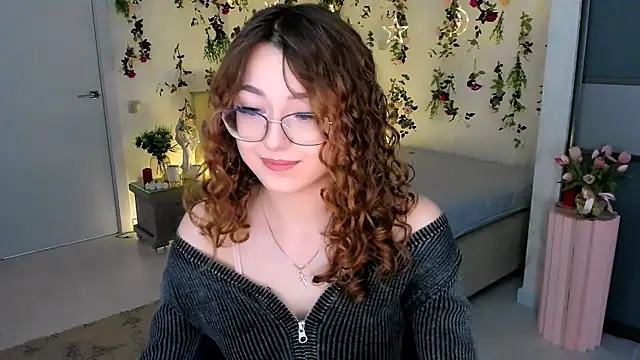 Snapshot of SereneFlame chatting on 29, 4, 2026 SereneFlame online show from 29, 4, 2026