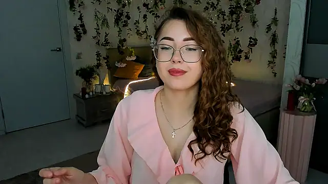 Snapshot of SereneFlame chatting on 24, 5, 2026 SereneFlame online show from 24, 5, 2026