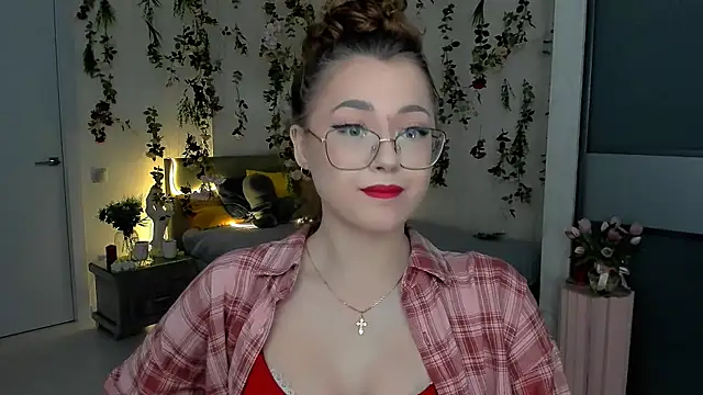 SereneFlame online show from 21, 4, 2026