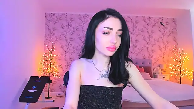 NancyLovee  online show from 28, 3, 2026