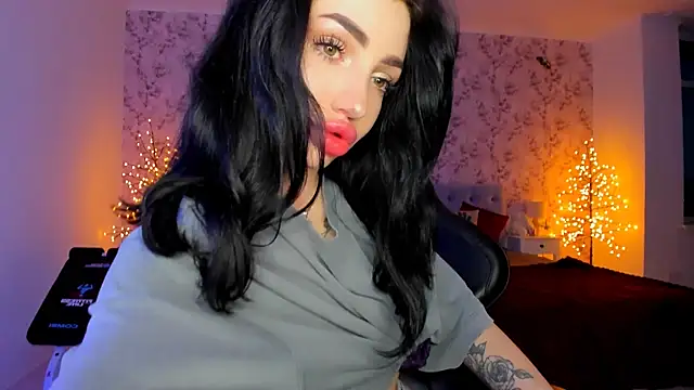 NancyLovee  online show from 21, 2, 2026