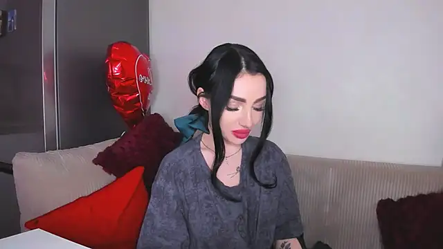 NancyLovee  online show from 26, 3, 2026