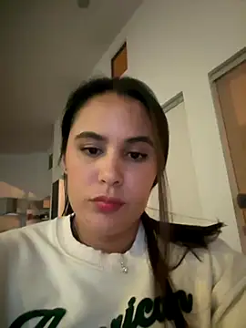 LexyRobert online show from 2, 10, 2025