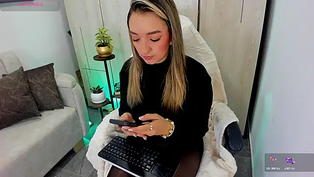 Snapshot of Katapinter chatting on 21, 11, 2025 Katapinter online show from 21, 11, 2025