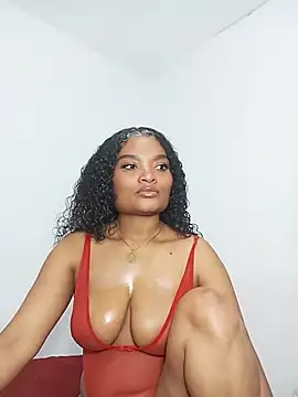 Snapshot of gianna_smith chatting on 5, 6, 2026 gianna smith online show from 5, 6, 2026