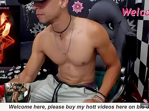 MikeRose94 online show from 1, 11, 2025