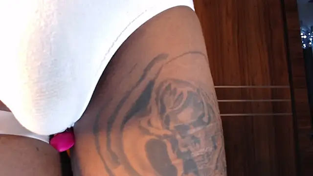 mistressbigcock777 online show from 27, 3, 2026