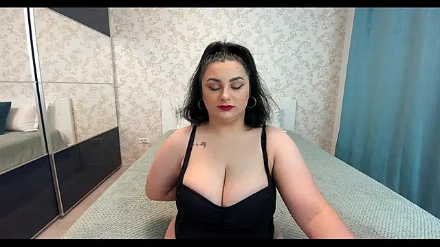 Playfullwoman online show from 17, 12, 2025